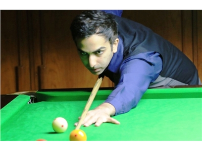 Champion Advani aims to retain CCI Billiards crown