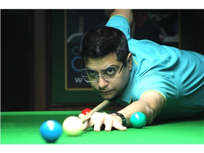 Chawla knockouts Lee to storm into CCI final